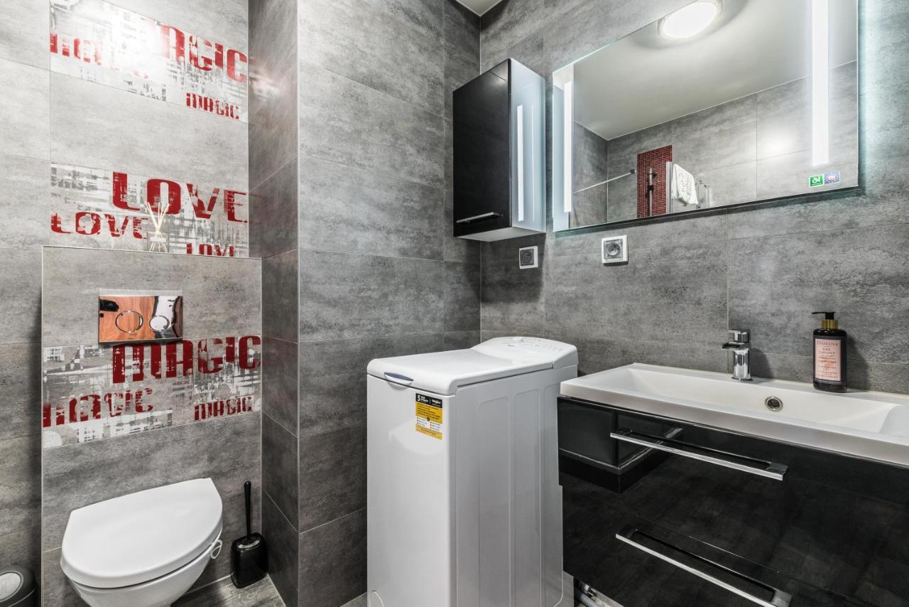 Rent Like Home - Gwiazdzista 10 วรอตซวาฟ ภายนอก รูปภาพ