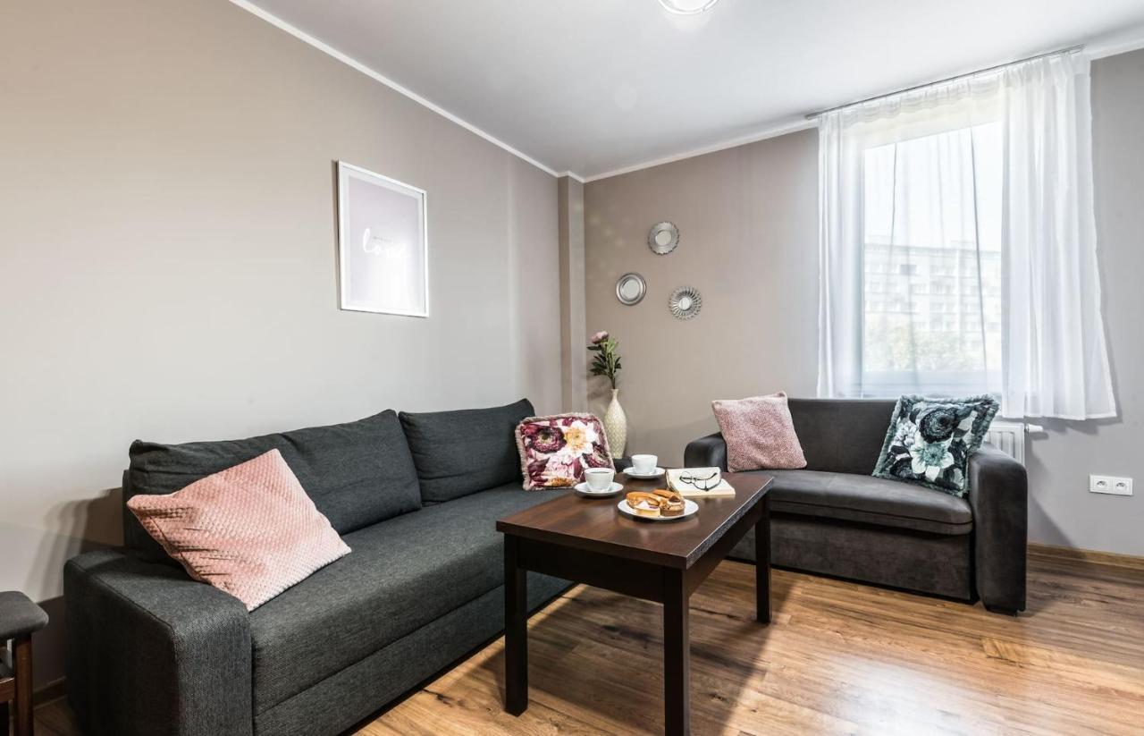 Rent Like Home - Gwiazdzista 10 วรอตซวาฟ ภายนอก รูปภาพ